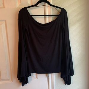 Free People // Off The Shoulder Flared Sle…